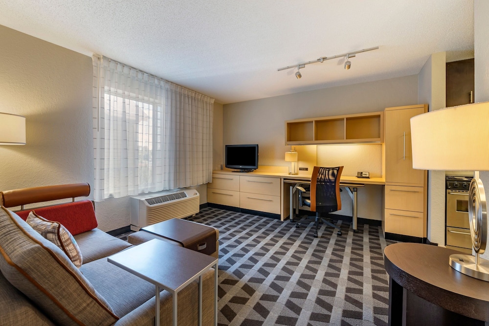 TownePlace Suites by Marriott Vincennes - photo 11