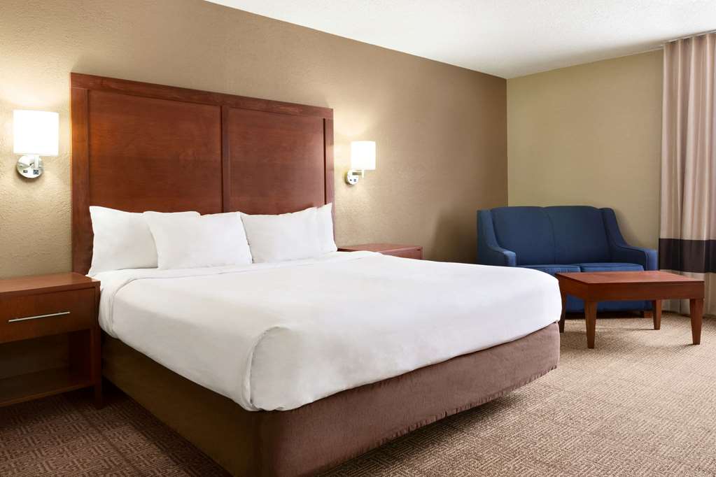 Baymont by Wyndham Rocky Mount - photo 16