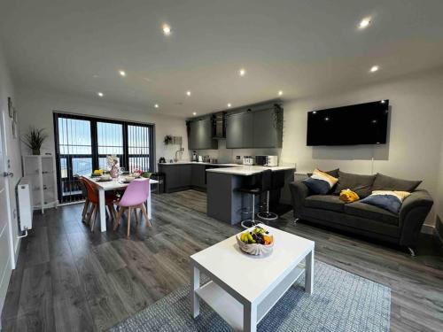 Seashell Hornsea Duplex Apartment with Sea Views and Balconies — 4-Star Luxury Hotel in Hornsea, United Kingdom