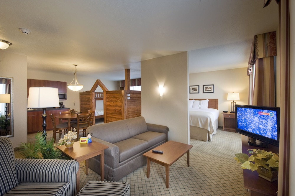 Holiday Inn Purdue Fort Wayne by IHG - photo 6