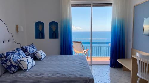La Marea Appartamento panoramico Amalfi — 4-Star Luxury Hotel in Amalfi, Italy