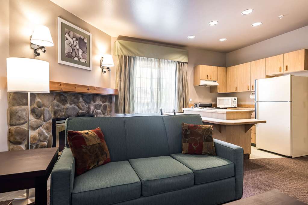 Quality Inn & Suites Bainbridge Island - photo 37