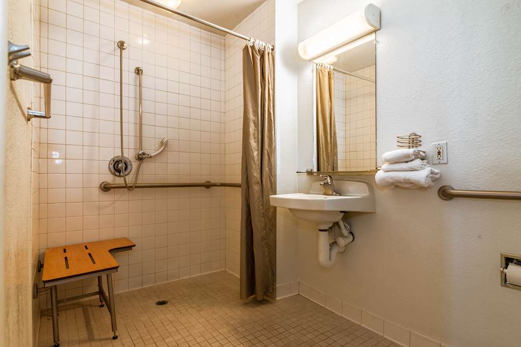 Motel 6 Palm Springs CA East Palm Canyon - photo 49