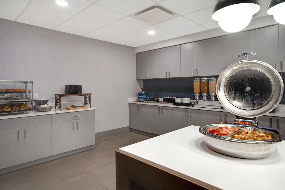 Homewood Suites by Hilton Lexington Hamburg - photo 46