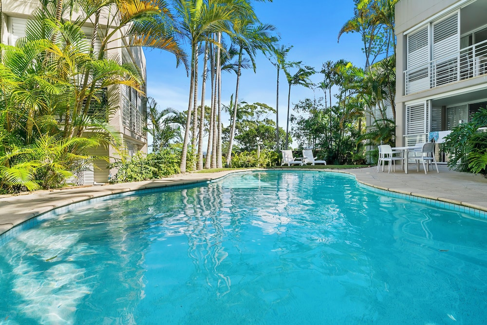 Noosa Blue Resort — 4-Star Luxury Hotel in Noosa Heads, Australia