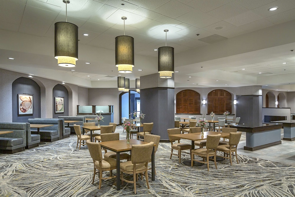 DoubleTree by Hilton Hotel Modesto - photo 34