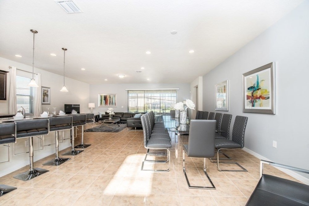 Ev237706 Windsor At Westside Resort 8 Bed 6 Baths Villa - photo 4
