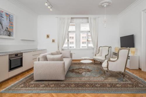 AB Ljubljana Prince Filip Apartment — 4-Star Luxury Hotel in Ljubljana, Slovenia