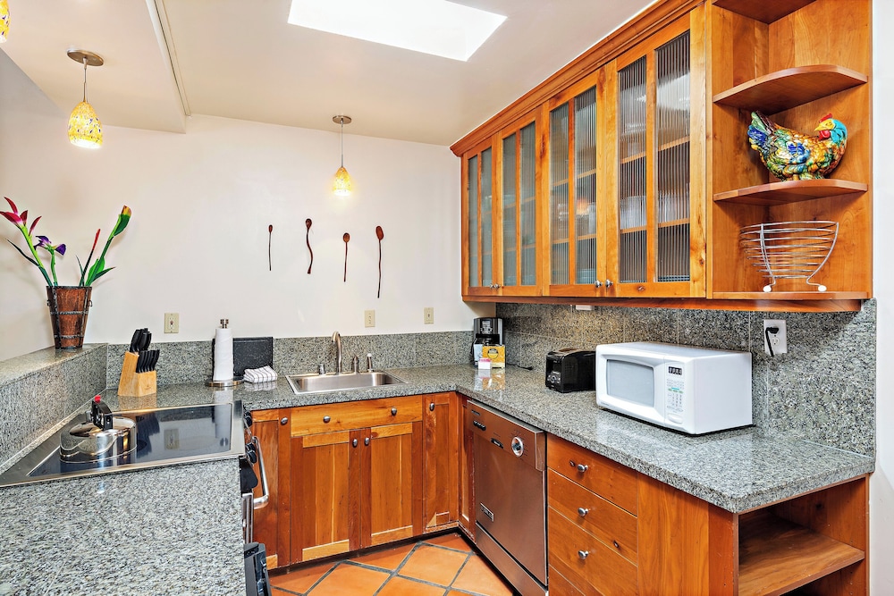 Fort Marcy Suites by All Seasons Resort Lodging - photo 50
