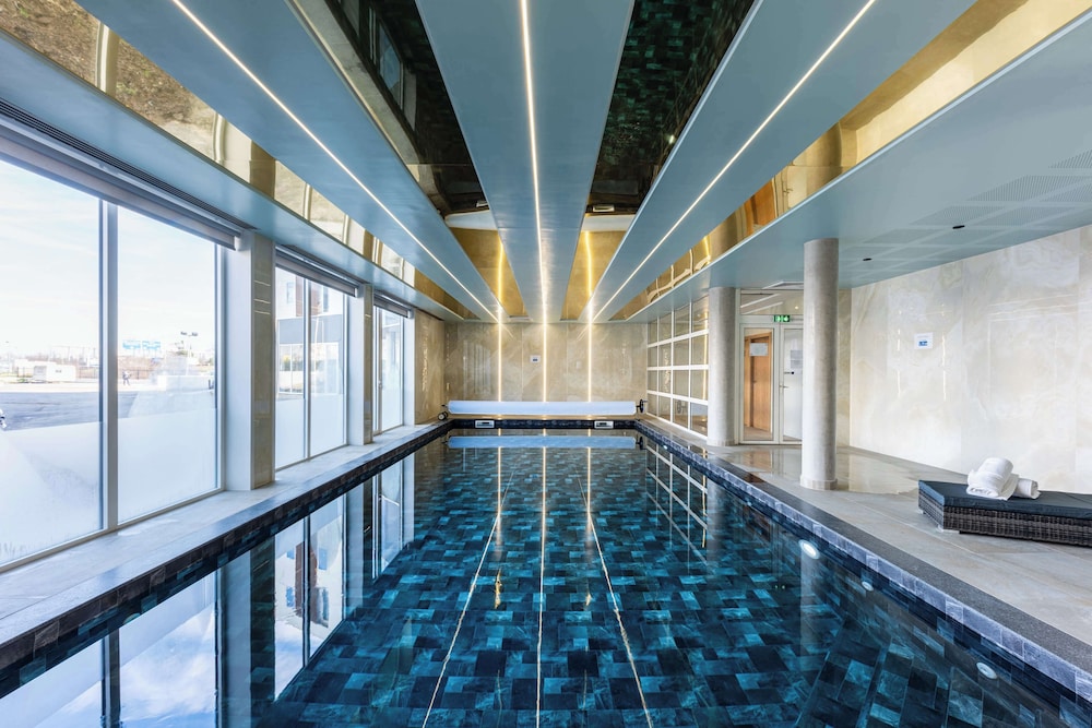 Brit Hotel Privilège Paris Rosny — hotel in Rosny-Sous-Bois