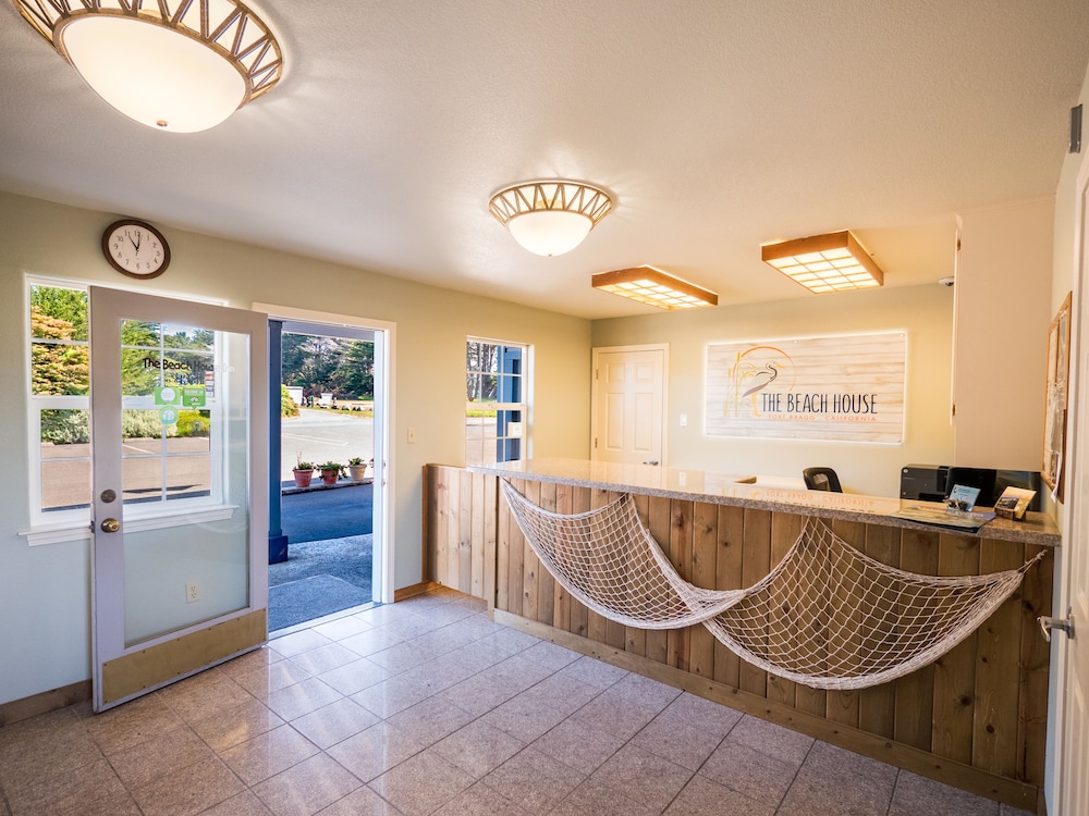 The Beach House Inn - photo 3