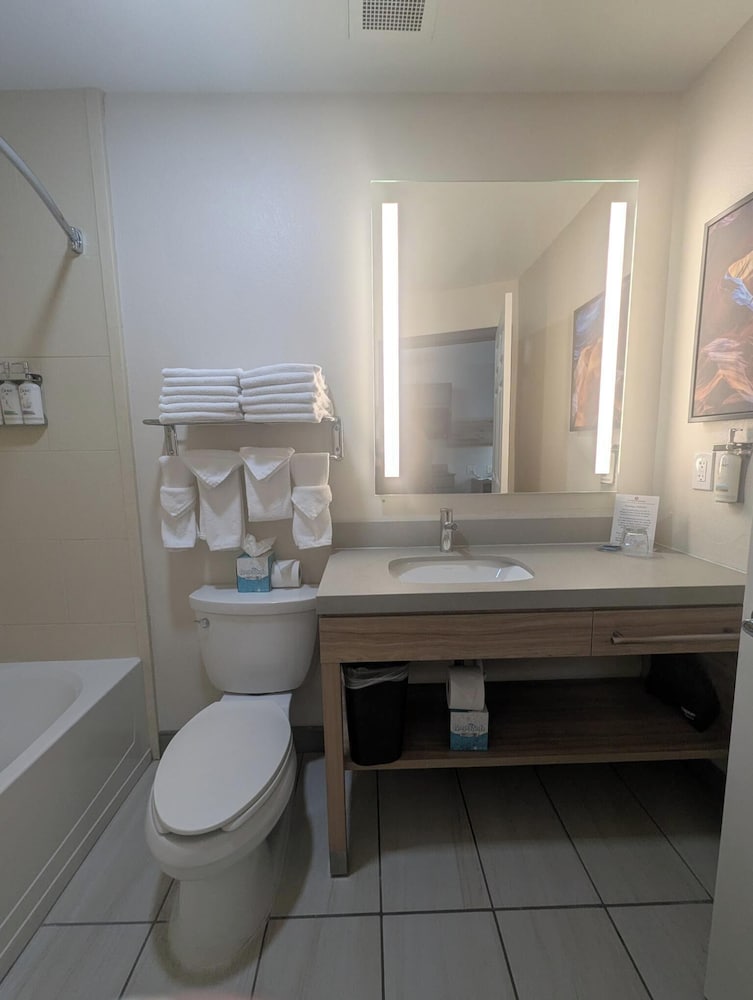 Candlewood Suites Loveland by IHG - photo 37