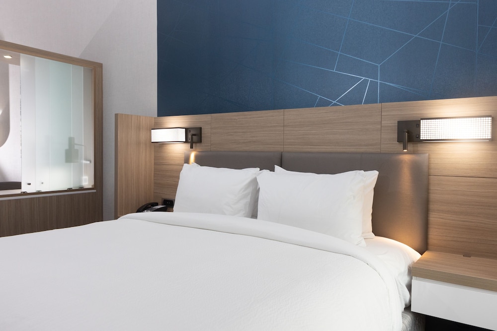 SpringHill Suites by Marriott Slidell - photo 12