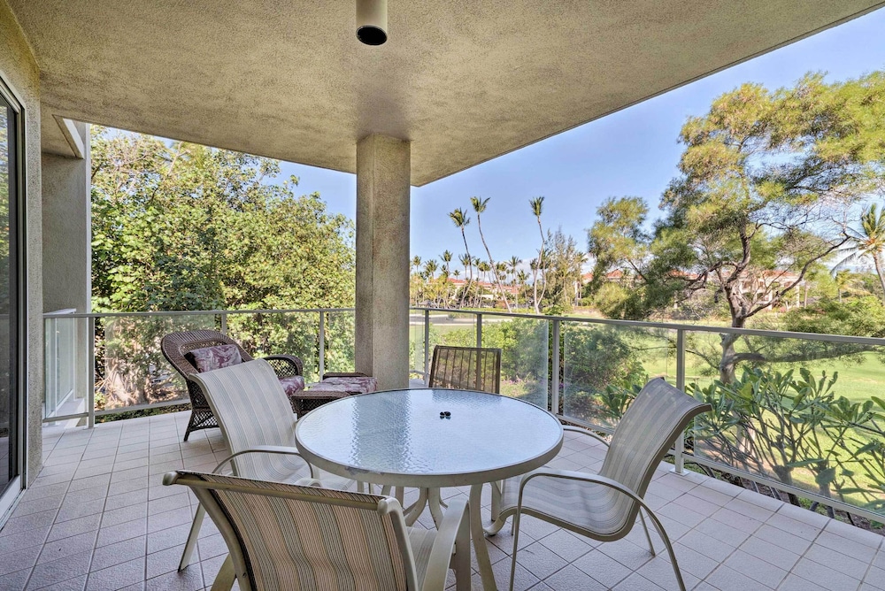 Waikoloa Village Condo with Pool and Golf Course Views — 4-Star Luxury Hotel in Waikoloa, United States