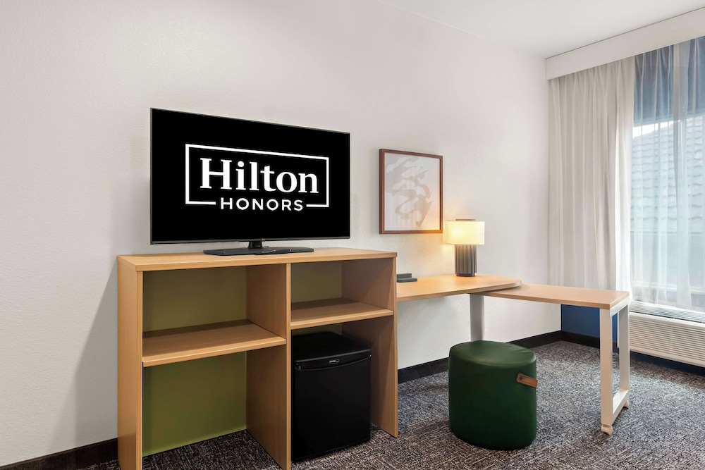 Spark by Hilton Missouri City - photo 19