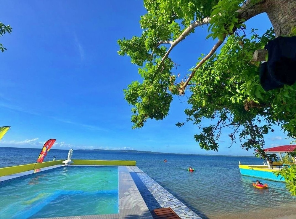 Arenzo Beach Resort Calatagan Batangas — Calatagan