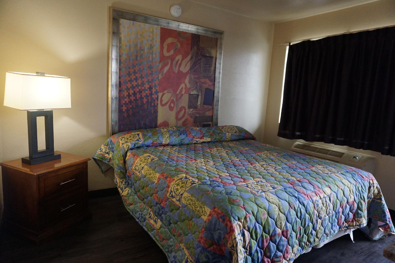 Econo Lodge San Antonio Northeast I 35 - photo 12