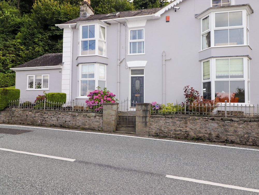 Morva — 4-Star Luxury Hotel in New Quay, United Kingdom