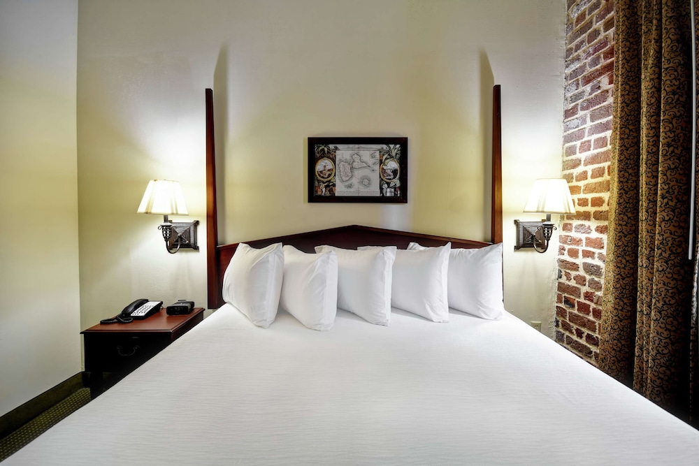 Embassy Suites by Hilton Charleston Historic District - photo 14