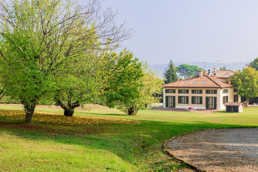 Ca' Malvasia BolognaRooms — hotel in Sasso Marconi