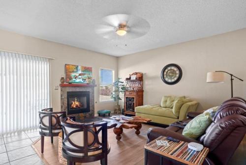 Sunset Escape & Basketball Court in El Paso, United States