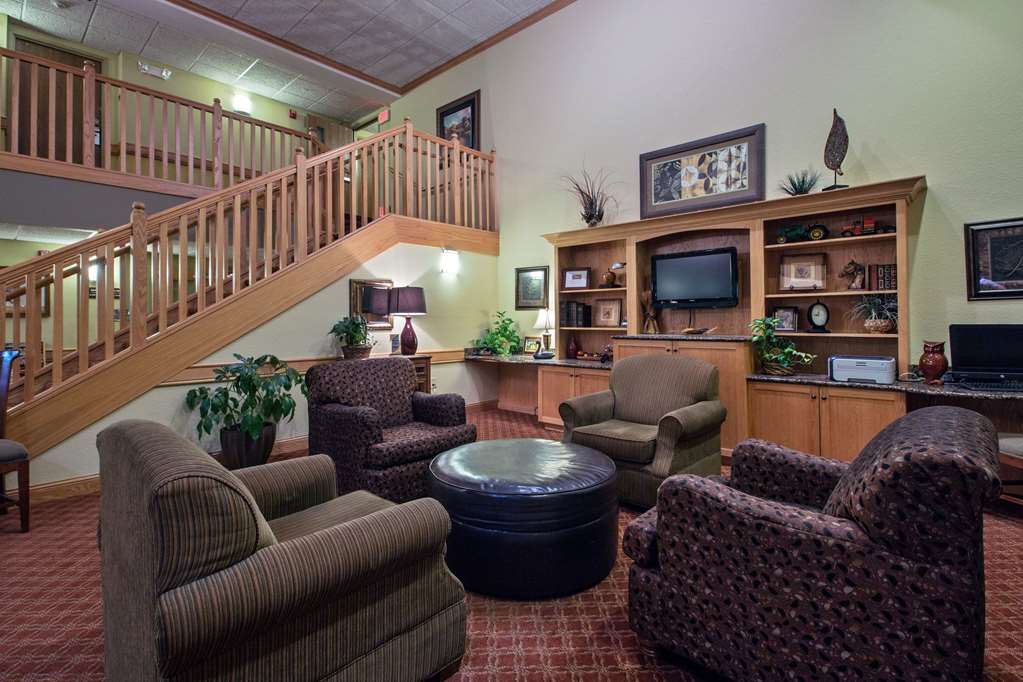 AmericInn by Wyndham Newton - photo 7