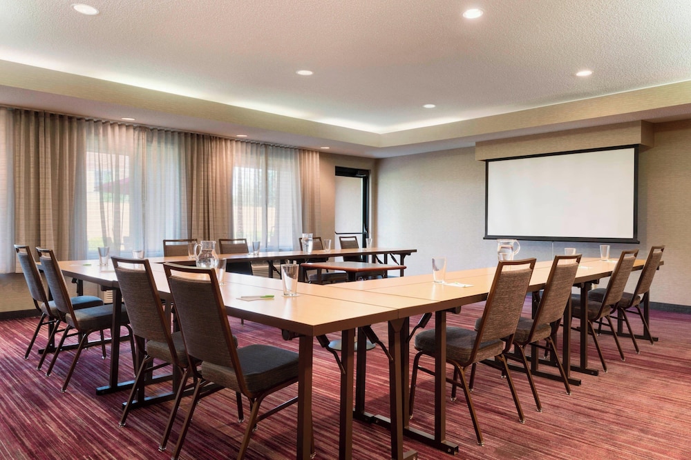 Courtyard by Marriott Akron Fairlawn - photo 24