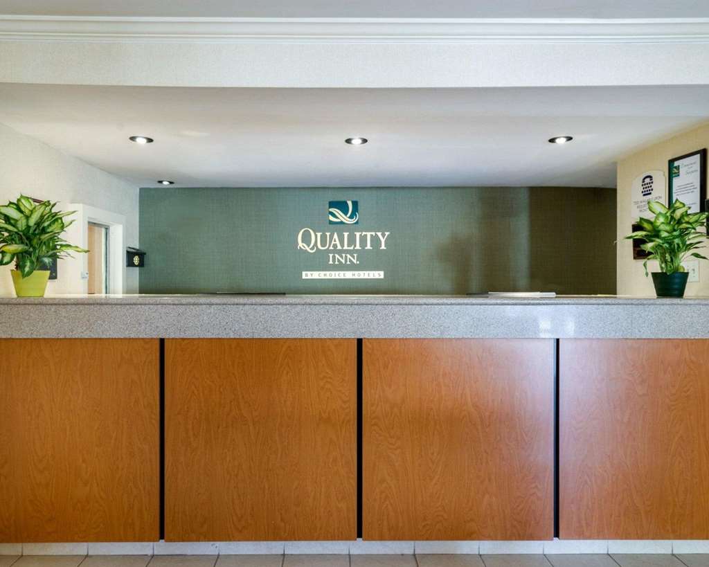 Quality Inn Newark Wilmington - photo 6