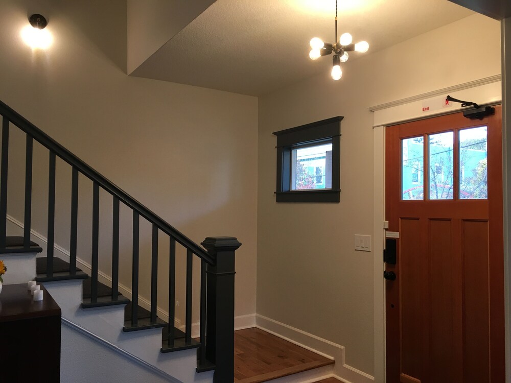 The Alberta Petite Hotel - photo 52