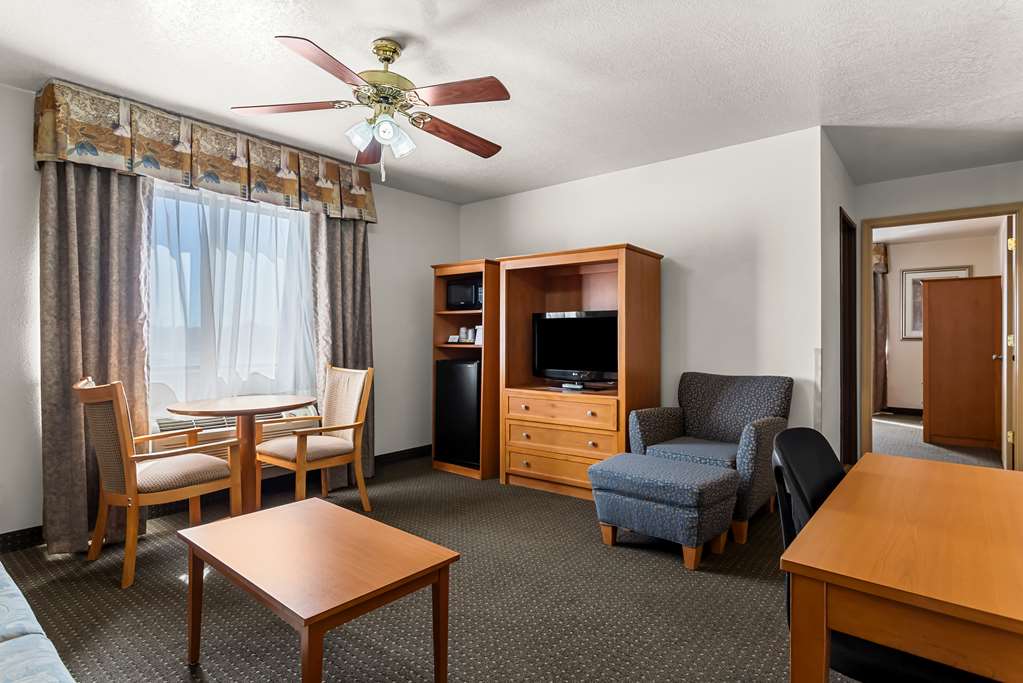 Best Western Socorro Hotel & Suites - photo 20