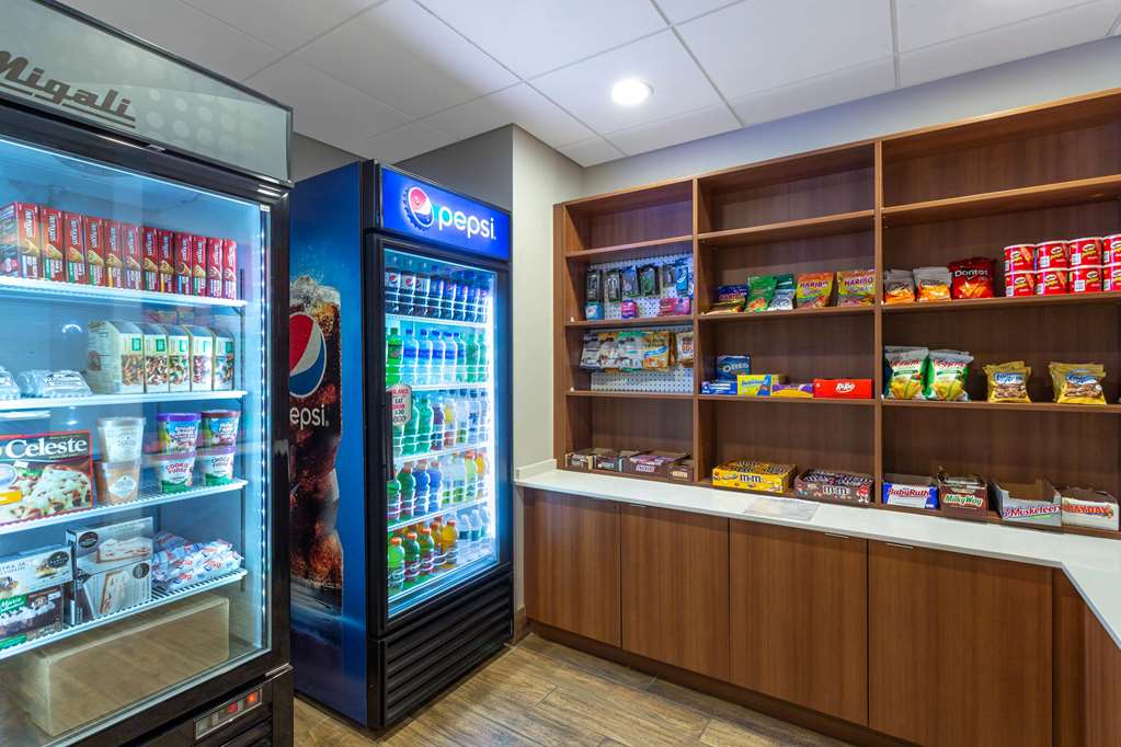Microtel Inn & Suites by Wyndham Niagara Falls - photo 15