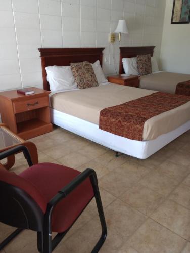 The Country Inn - photo 2
