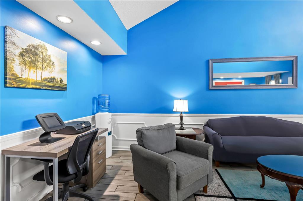 Baymont by Wyndham Forest City - photo 34