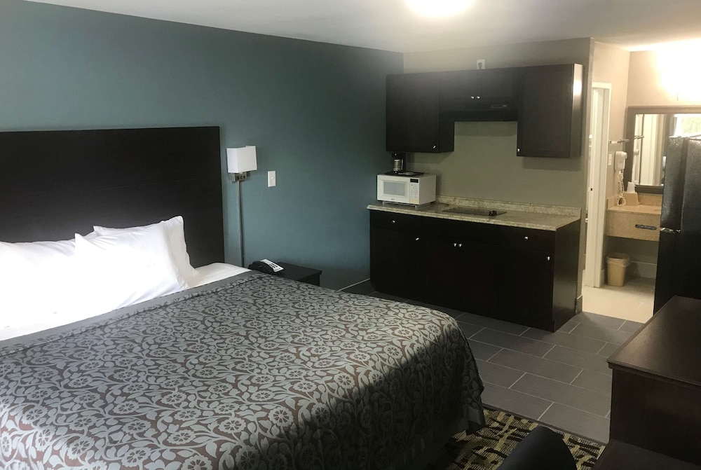 Days Inn & Suites By Wyndham Collierville Germantown Area - photo 8