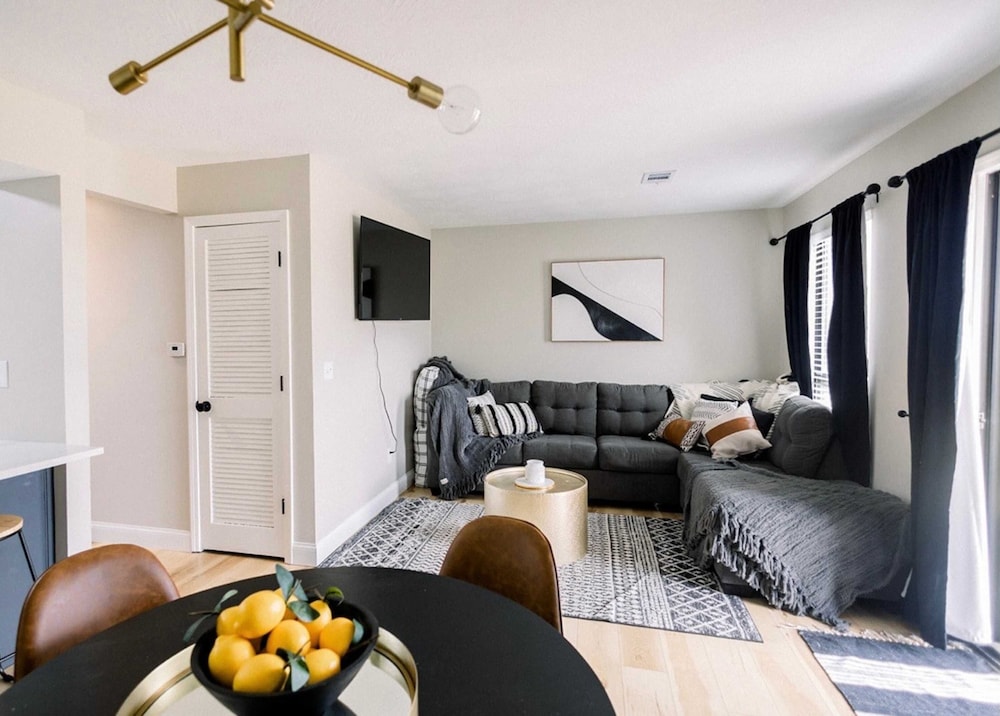 Suite Dreams Condo for 4 — 4-Star Luxury Hotel in Branson, United States