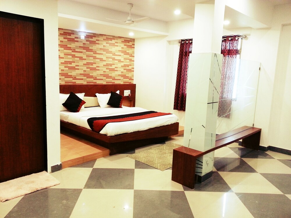 Hotel Gomti - carbon neutral hotel in Dwarka