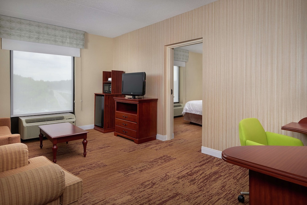 Hampton Inn Shrewsbury - photo 12