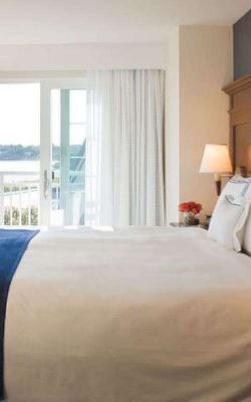 Newport Beach Hotel & Suites - photo 27