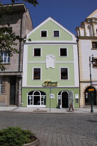 Caramell — hotel in Louny