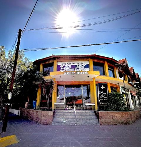 Apart Hotel Piscu Yaco — Merlo