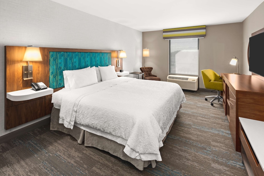 Hampton Inn Seekonk - photo 4