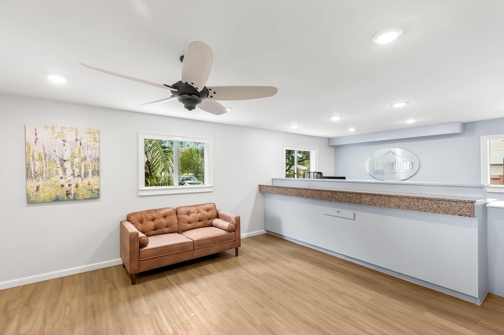 Birch Hill Suites Lakeland - photo 3