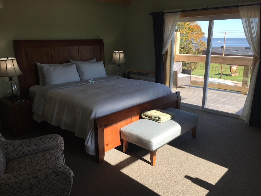 Roam Inn - photo 24