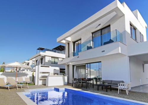 Villa Queen Helena — 4-Star Luxury Hotel in Protaras, Cyprus