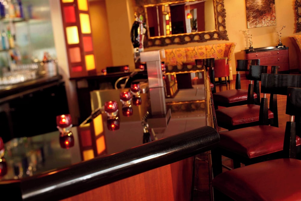 Renaissance Columbus Downtown Hotel - photo 39