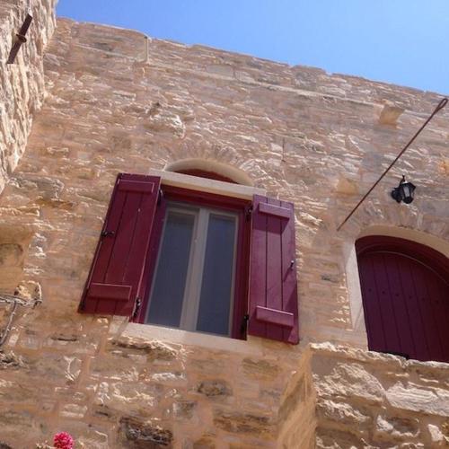 Patrika Traditional House — 4-Star Luxury Hotel in Chios, Greece