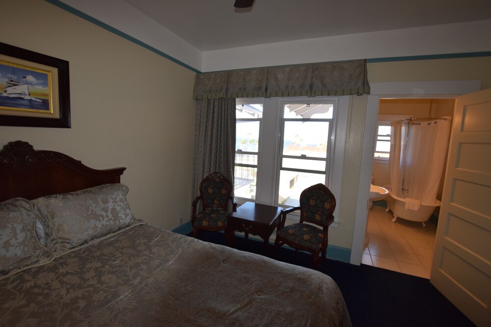 Studio 9 Hotel Catalina - photo 24