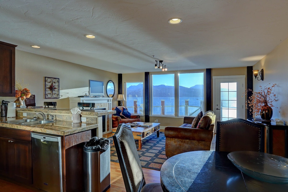 Land's End Resort - photo 146
