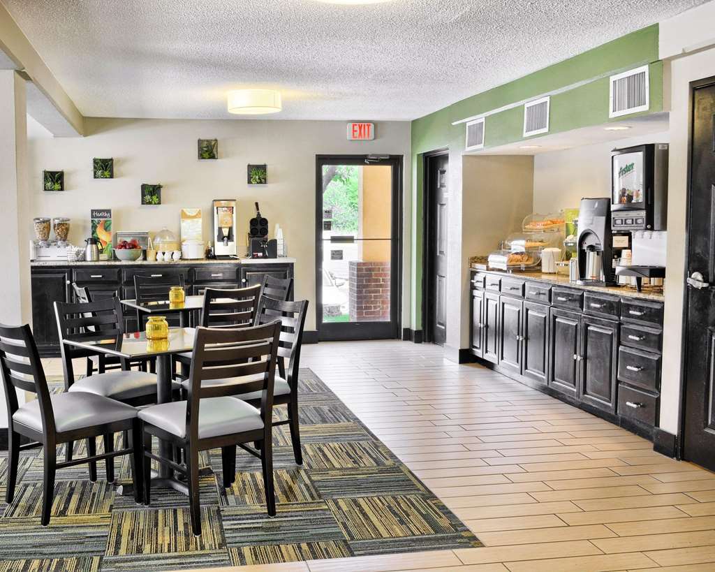 Quality Inn Thornburg - photo 34