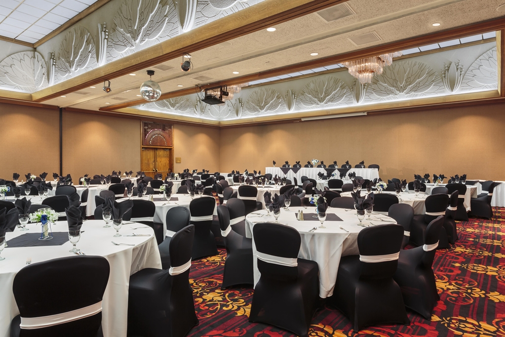 Maverick Hotel and Casino by Red Lion Hotels - photo 49